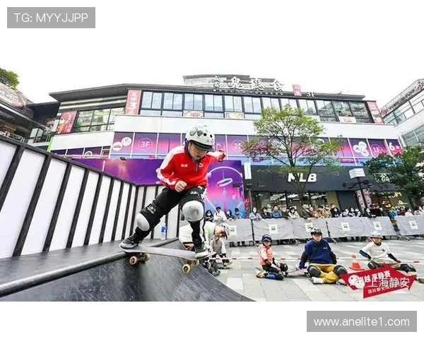 滑板精英赛特别报道：重庆极限运动队的成长故事