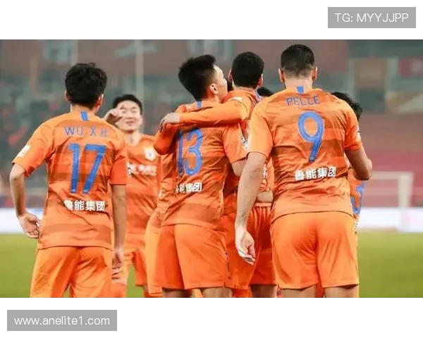 国安与鲁能对决主裁判表现分析及比赛影响探讨