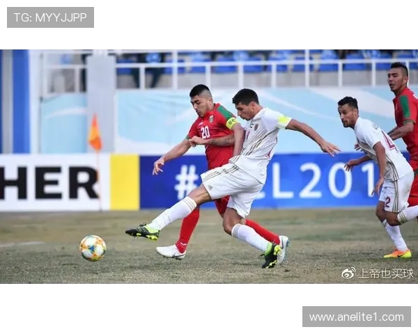 瓦赫达与伊蒂哈德激战正酣谁能在这场对决中笑到最后