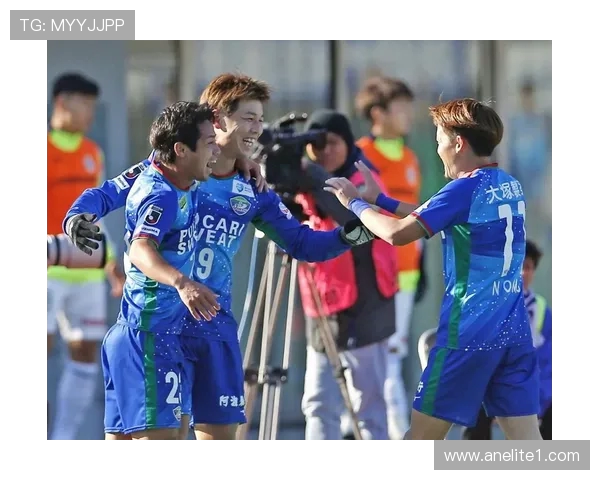 长崎成功丸与甲府的激烈对决展现足球魅力与团队精神