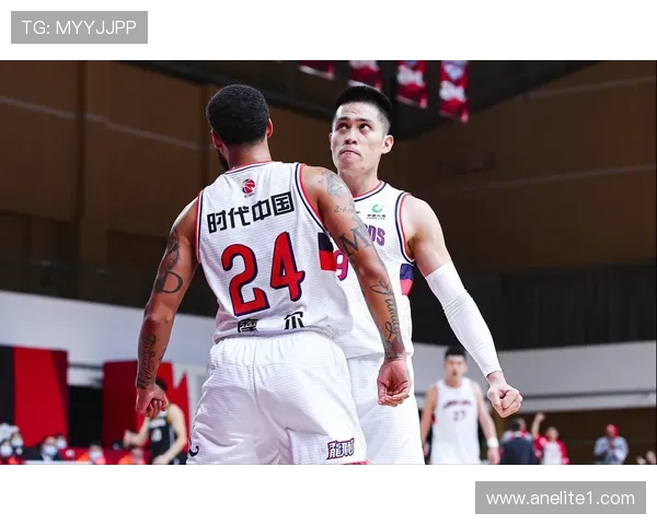 广州篮球队逆袭之路的真实记录与感人故事分享